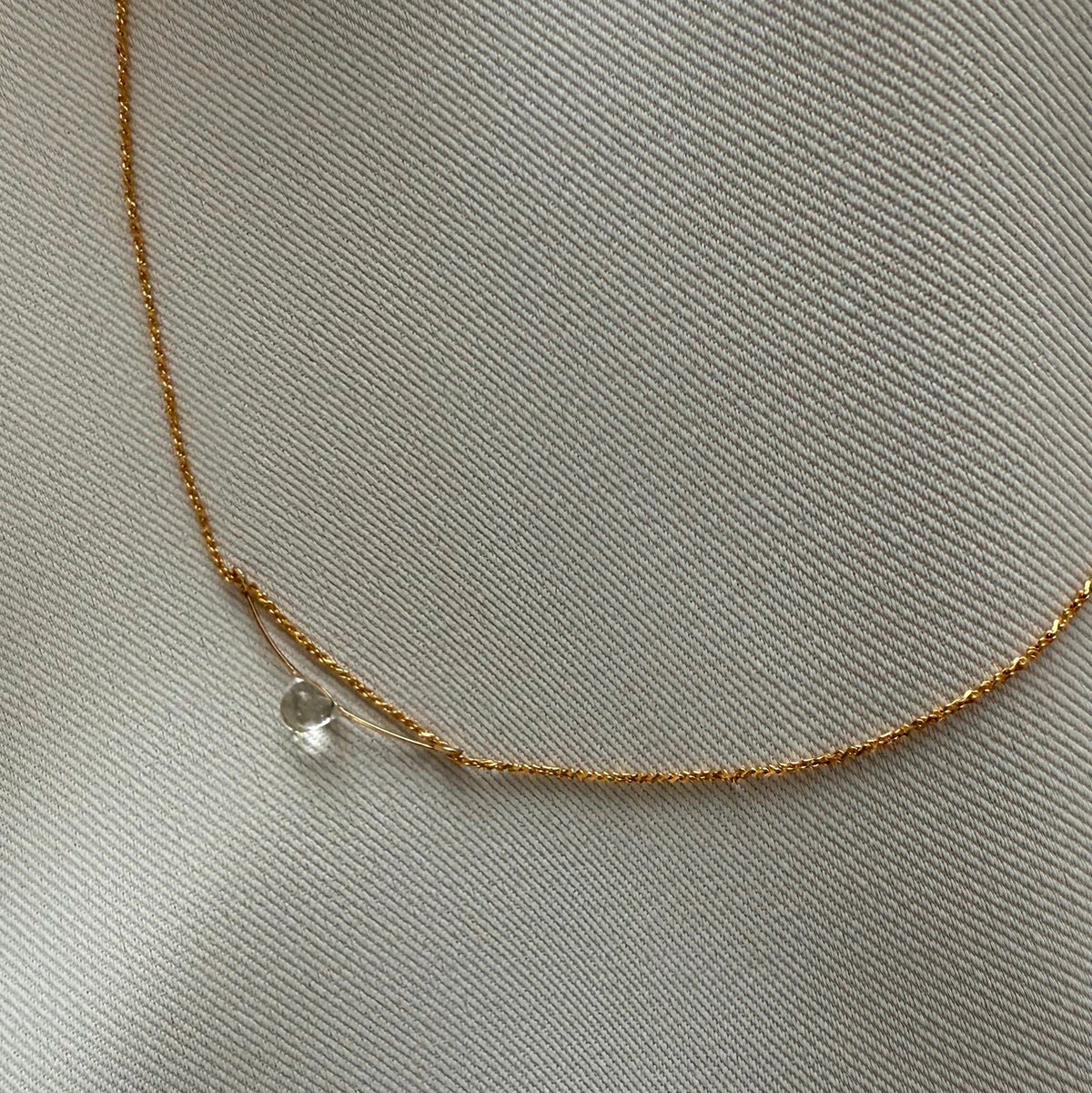 tiny shine 極細チェーンネックレス／14KGF ジュエリーポーチ付き