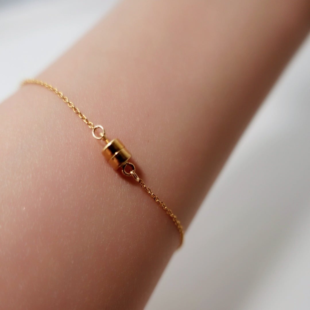 drop bracelet：ブレスレット　14KGF ジュエリーポーチ付き